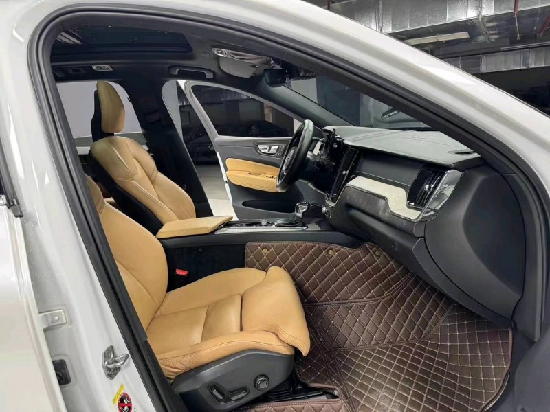 成都18年沃尔沃XC607