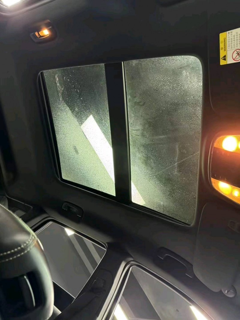 成都15年Jeep大切诺基4