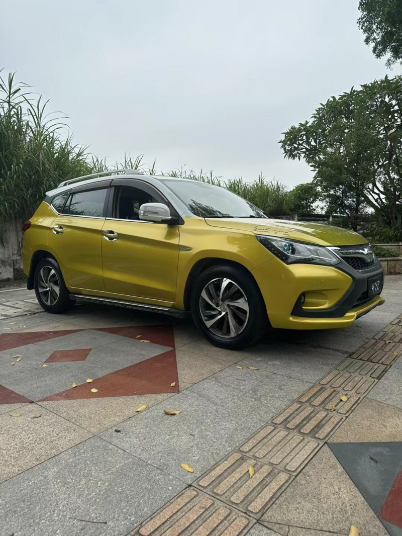 东莞16年比亚迪宋3