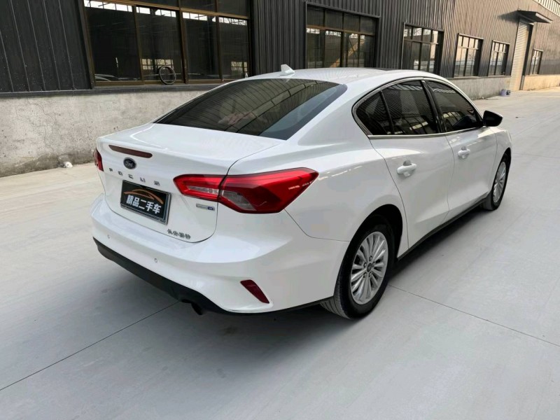 徐州19年福特福克斯4