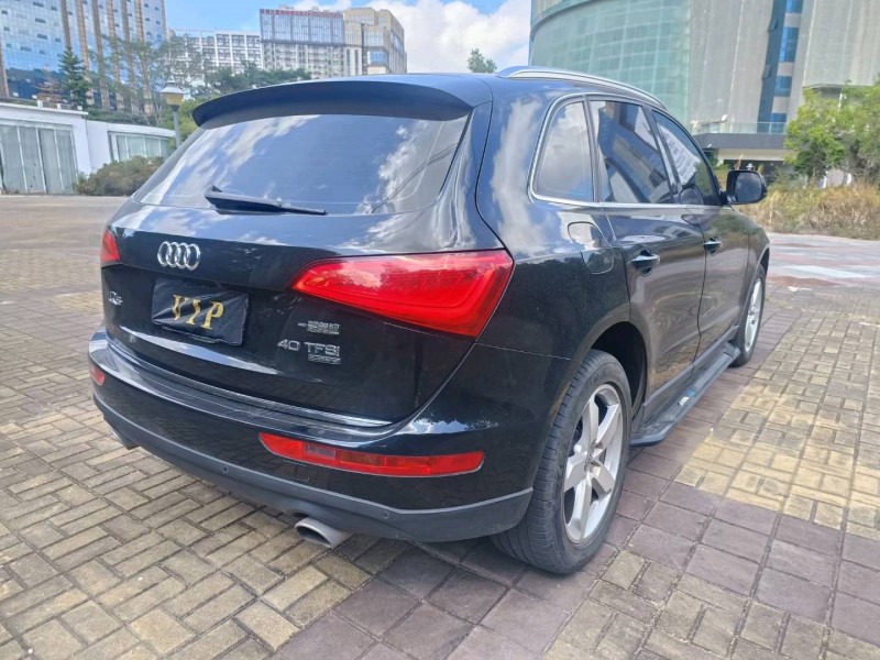 中山17年奥迪Q54