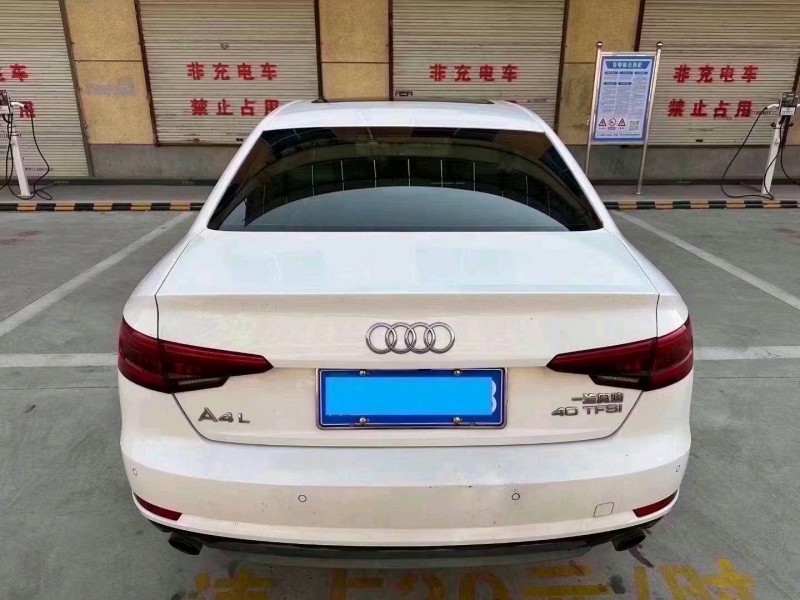 枣庄17年奥迪A4L8