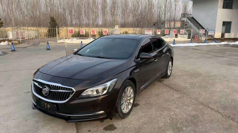 枣庄17年别克君越3