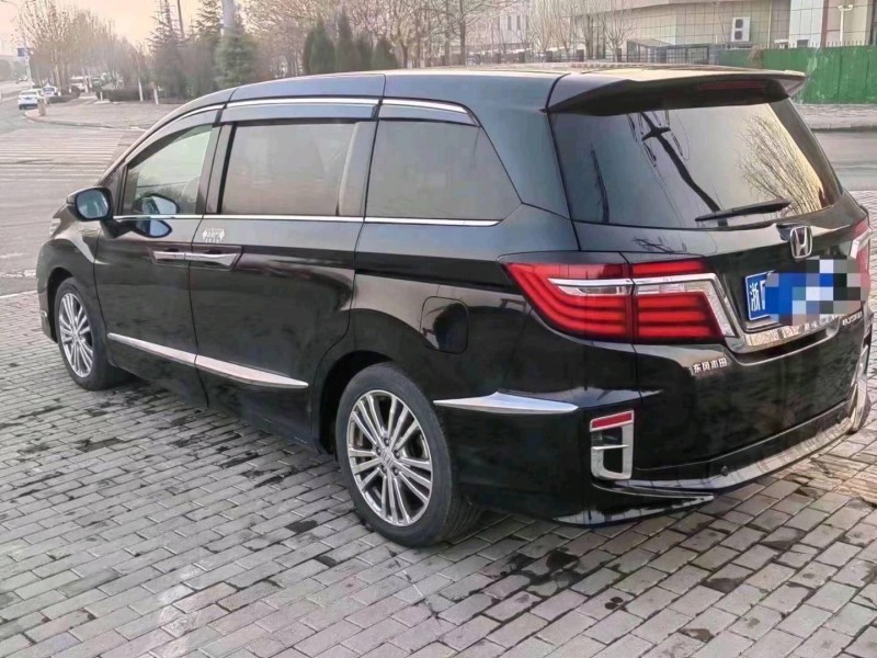 邯郸17年本田艾力绅4