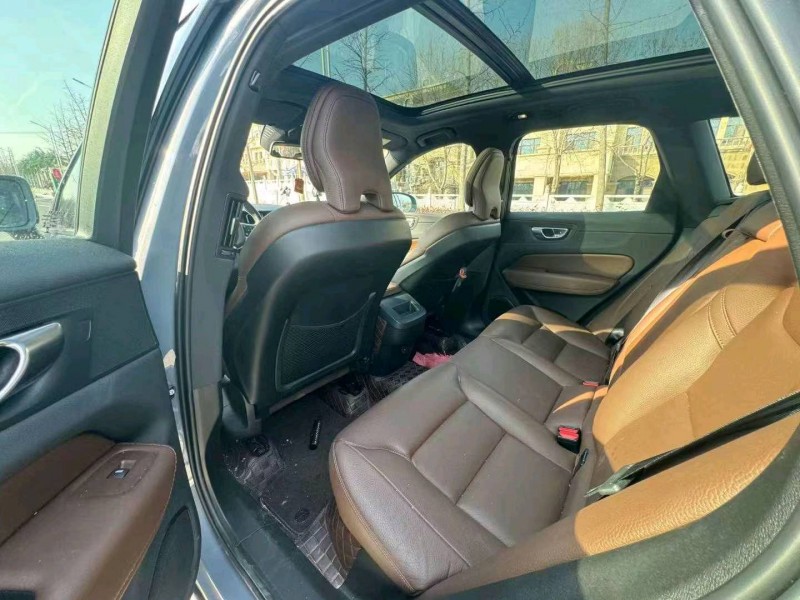 东营23年沃尔沃XC608