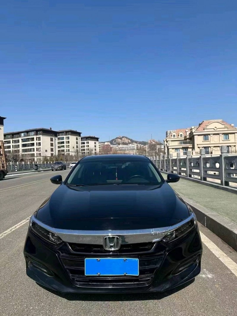 济南19年本田雅阁1