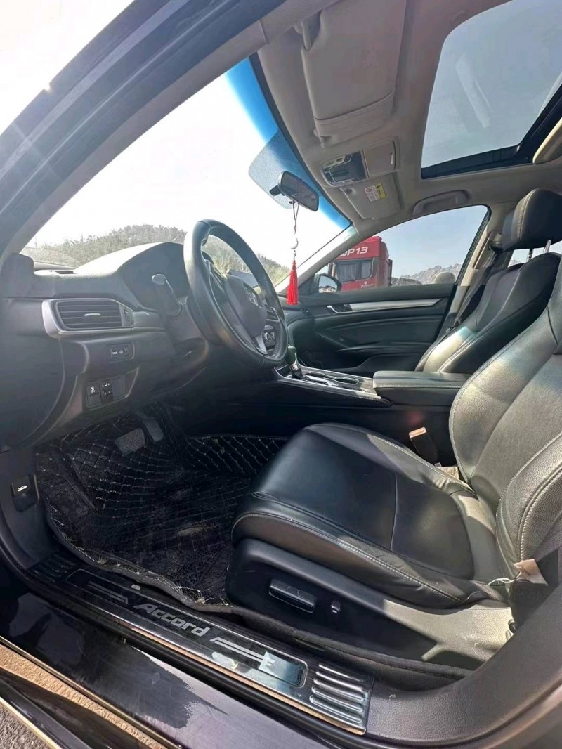 济南19年本田雅阁6