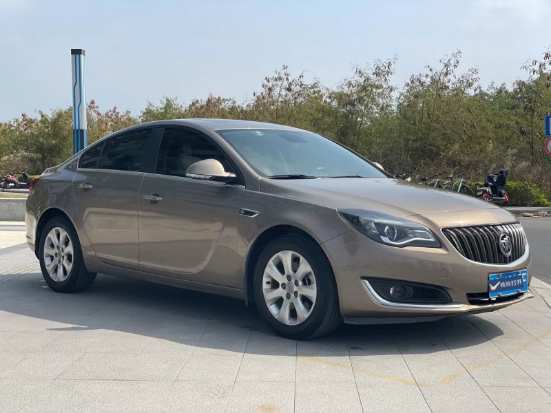 东莞17年别克君威2