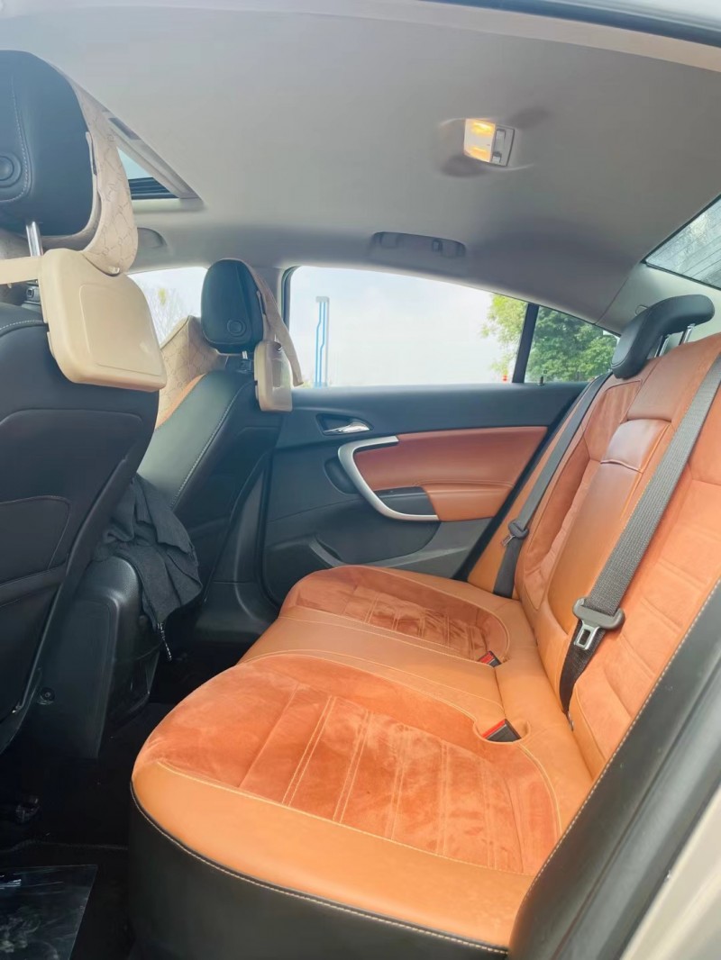 东莞17年别克君威5