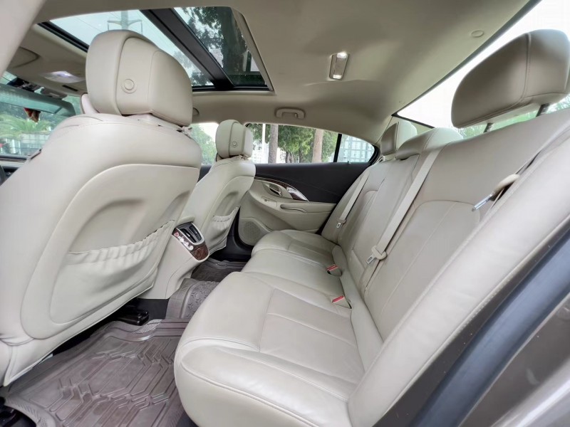 东莞16年别克君越6