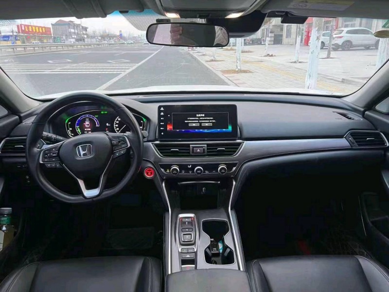 东营22年本田雅阁4