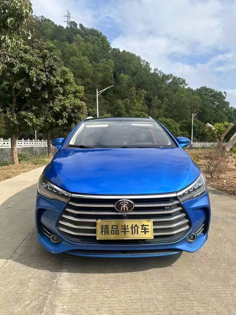 汕头18年比亚迪宋MAX1