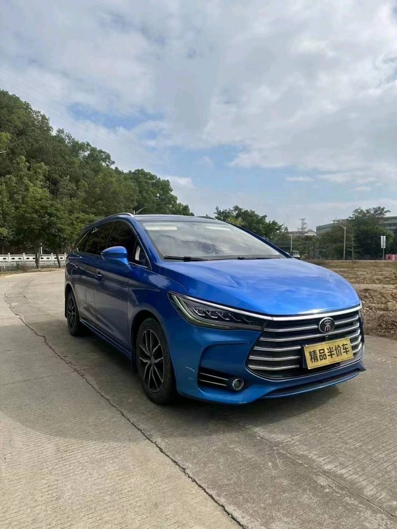 汕头18年比亚迪宋MAX2