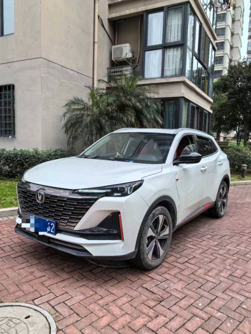 嘉興22年長安汽車CS556