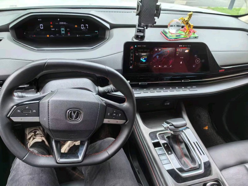 嘉興22年長安汽車CS559
