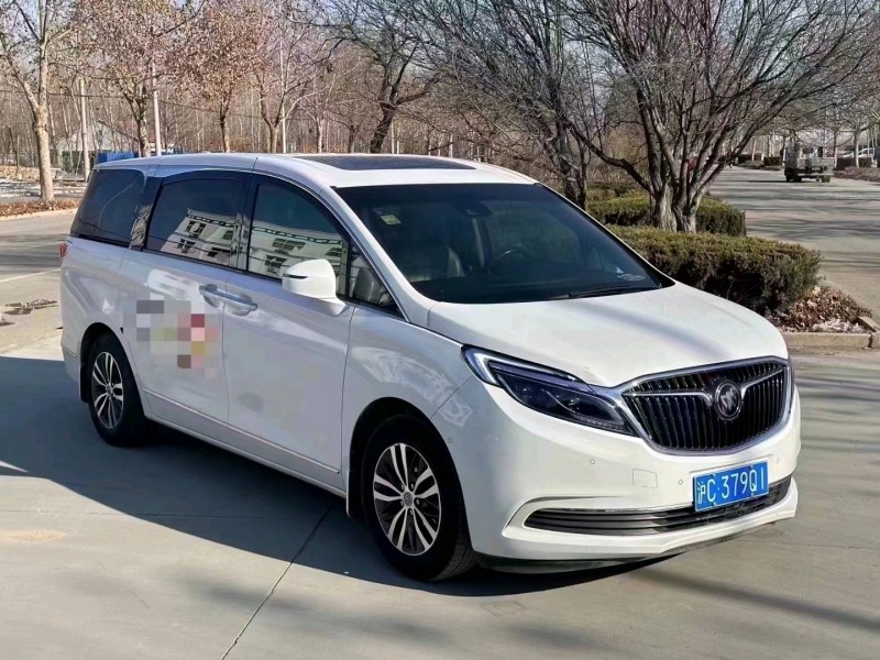 枣庄17年别克GL82