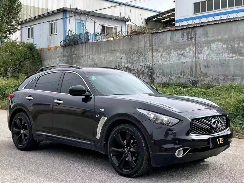 棗莊17年英菲尼迪QX703