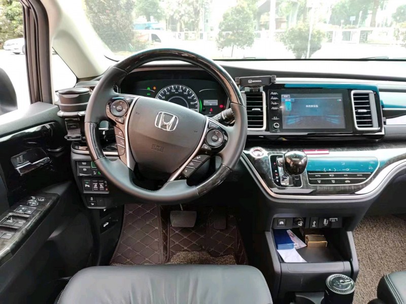 珠海21年本田艾力绅5