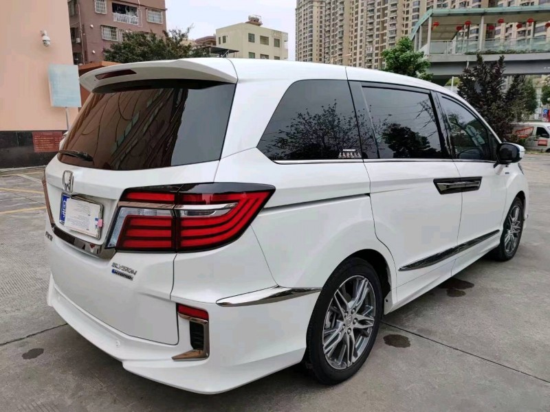 珠海21年本田艾力绅7