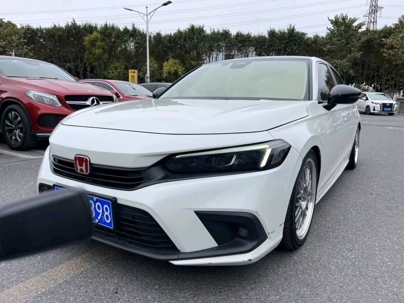 广州22年本田思域2