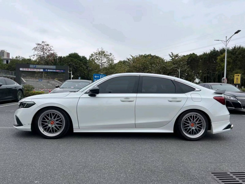 广州22年本田思域3