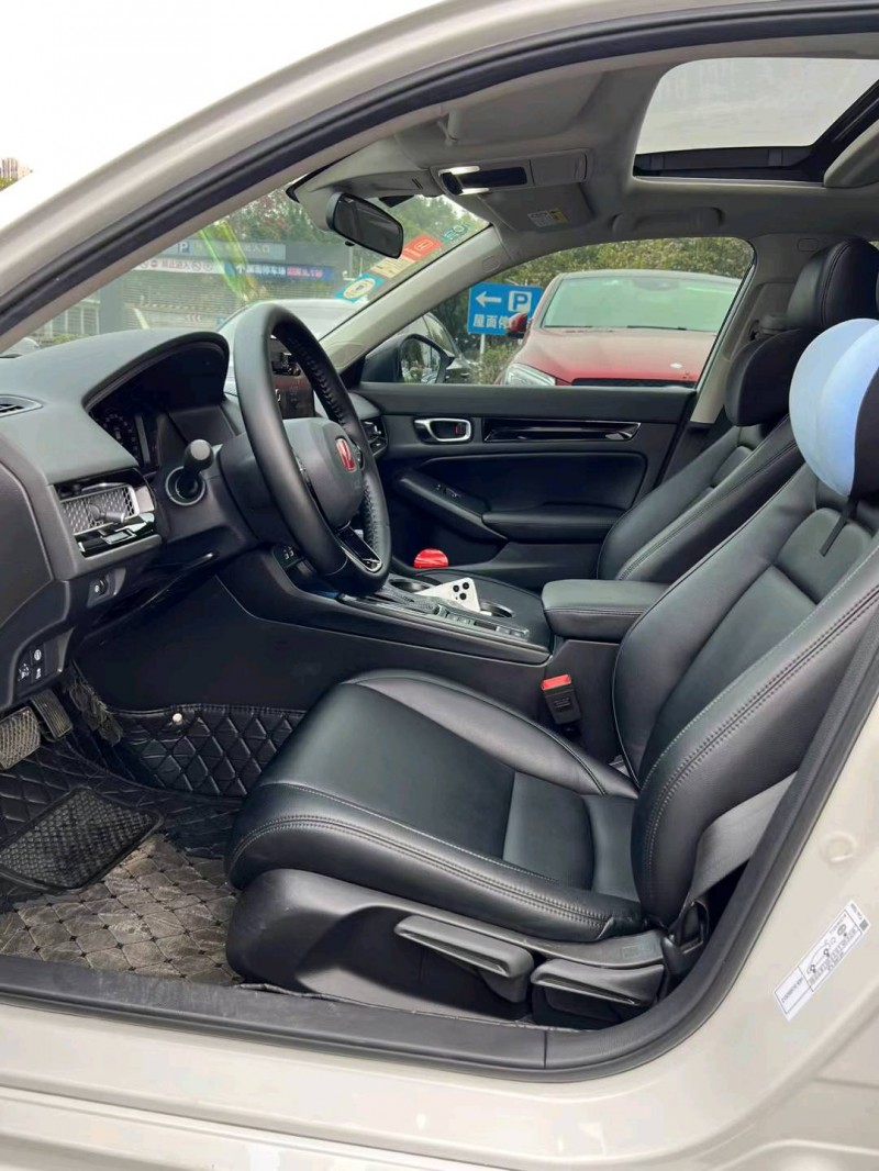 广州22年本田思域5