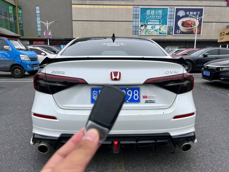 广州22年本田思域9