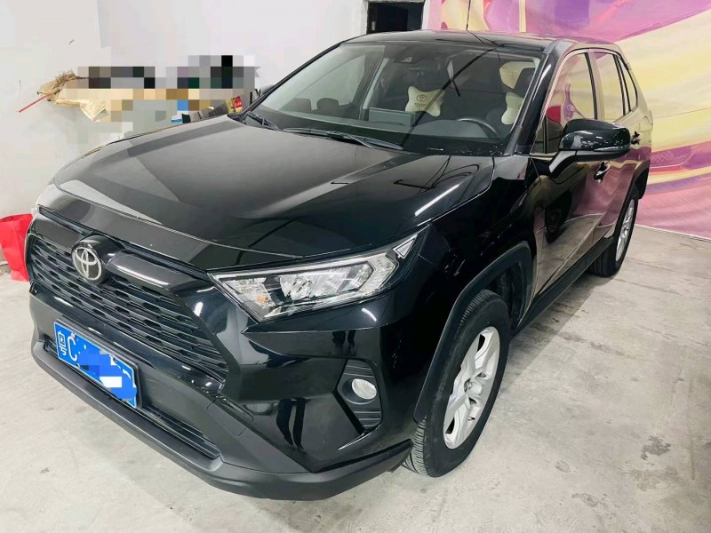 广州22年丰田RAV4荣放1