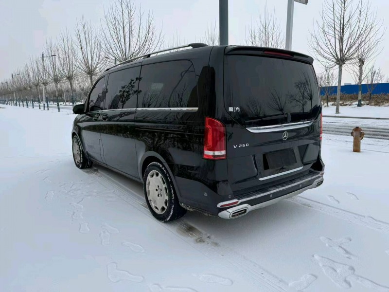 盐城21年奔驰V8