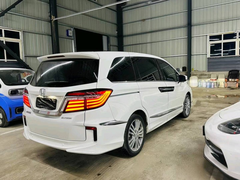 聊城20年本田艾力绅3