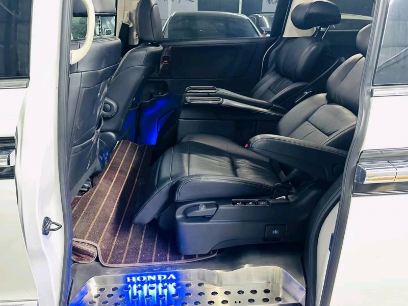 聊城20年本田艾力绅5