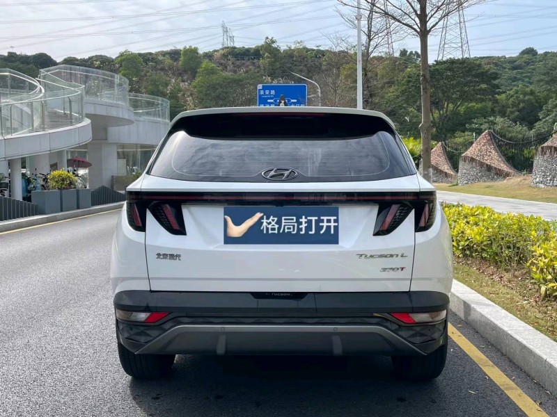 广州22年现代途胜9