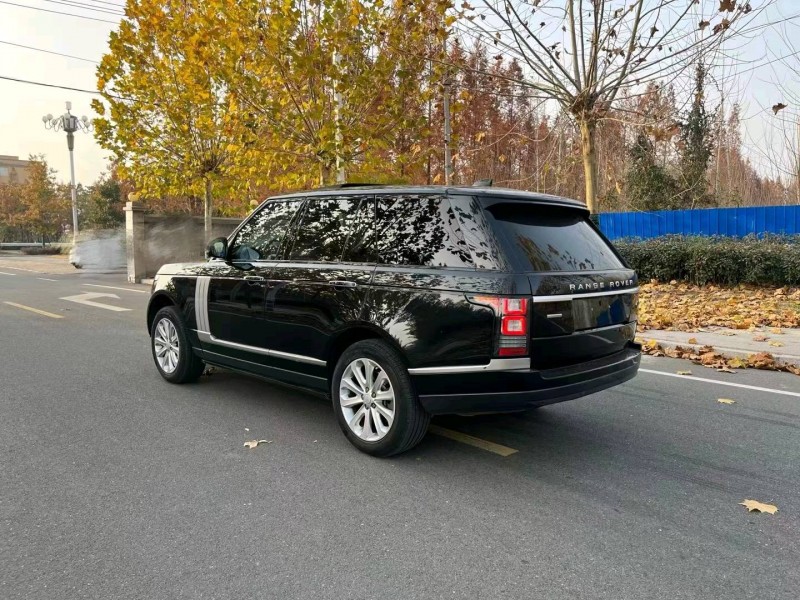 徐州17年路虎揽胜行政7