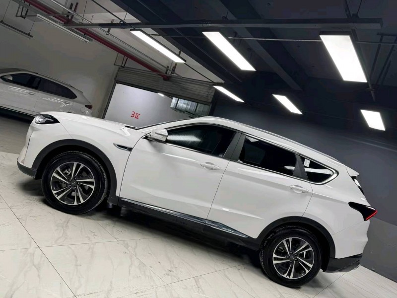 成都22年奇瑞捷途X703