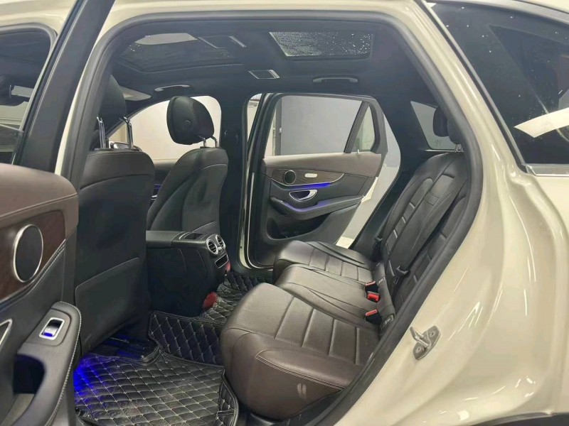 成都20年奔驰GLC8