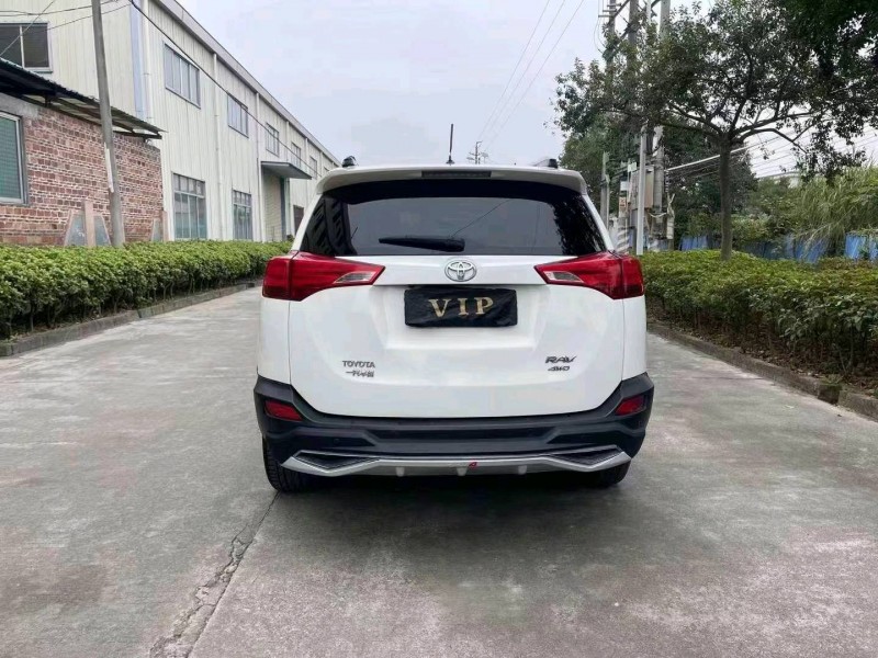 珠海13年丰田RAV4荣放7