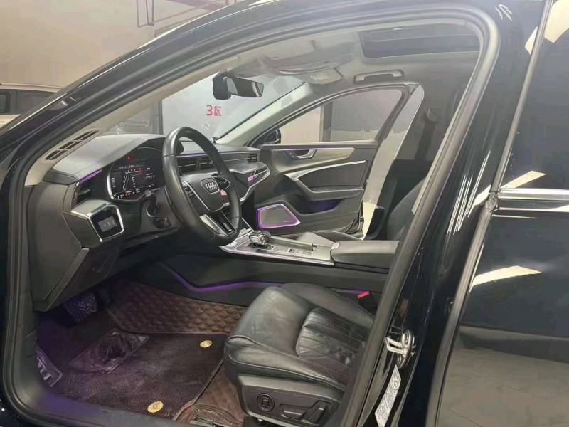 成都20年奥迪A6L3