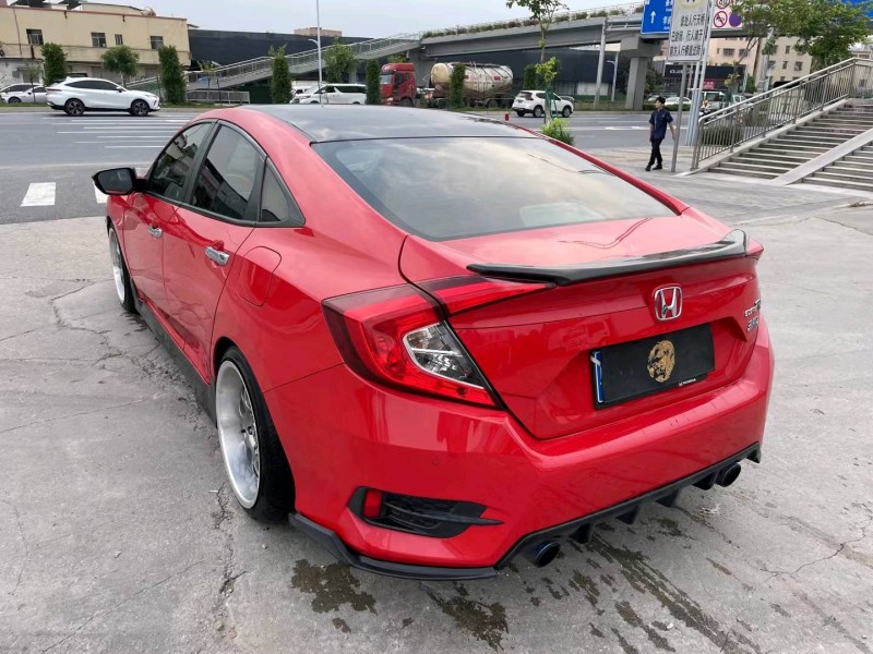 广州17年本田思域8