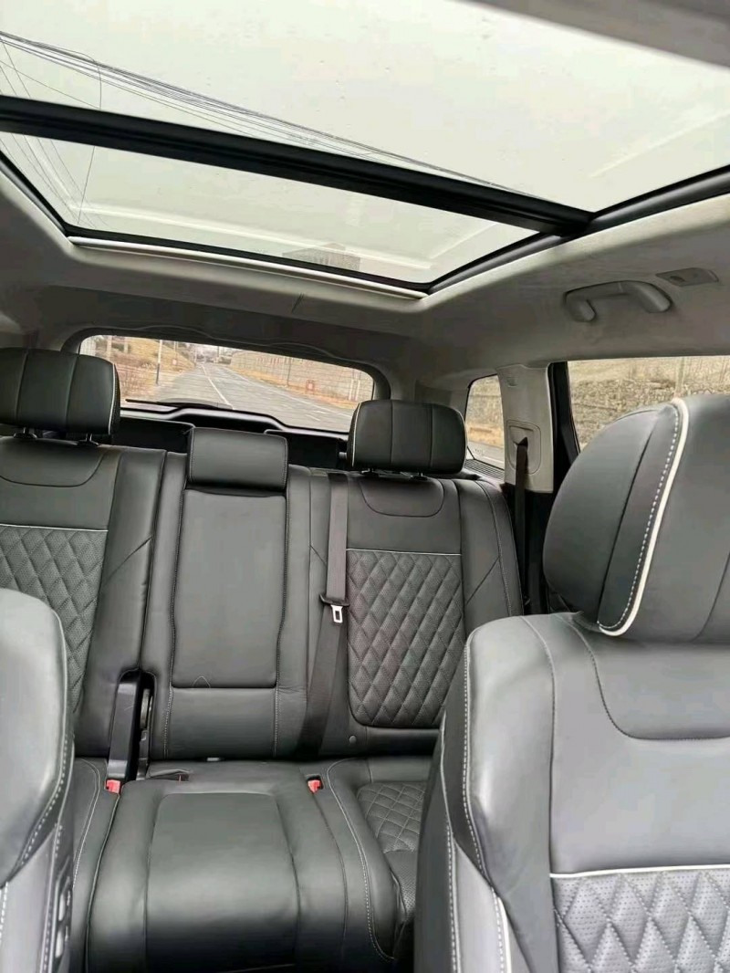 邯郸21年红旗HS78