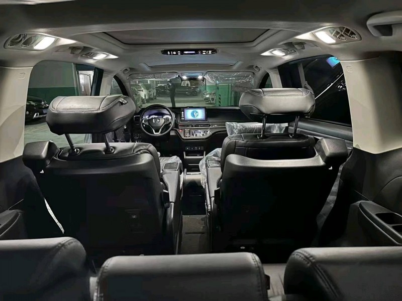 邯郸23年本田艾力绅5