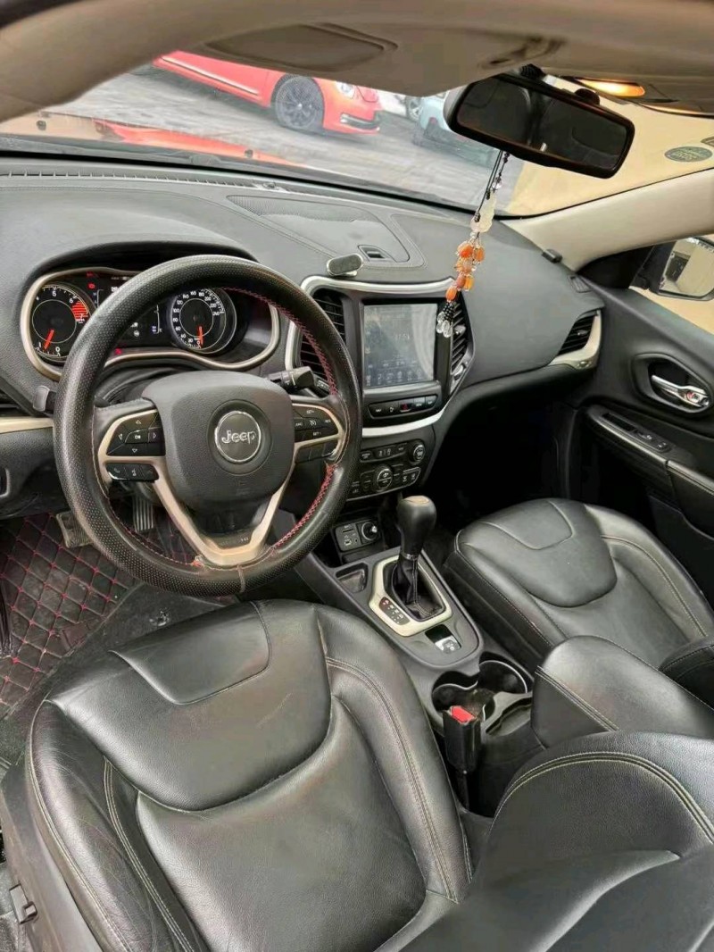 常州17年Jeep自由光7