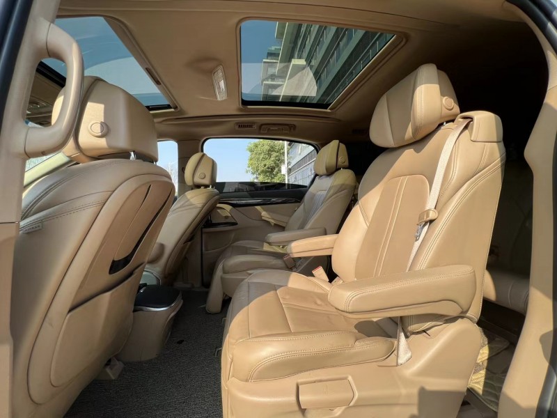 东莞19年别克GL85