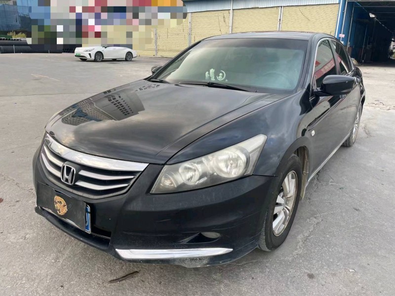 广州11年本田雅阁2