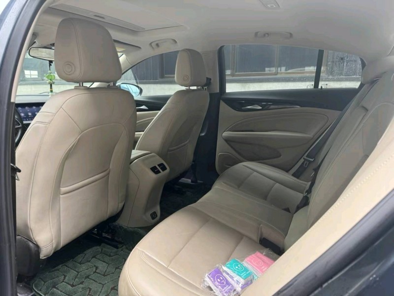 徐州21年别克君威7