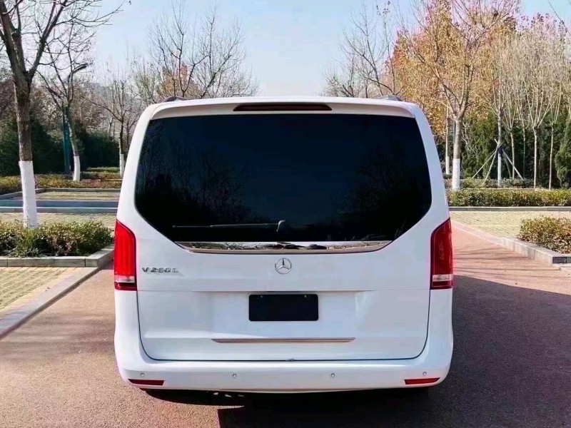 聊城20年奔驰V3