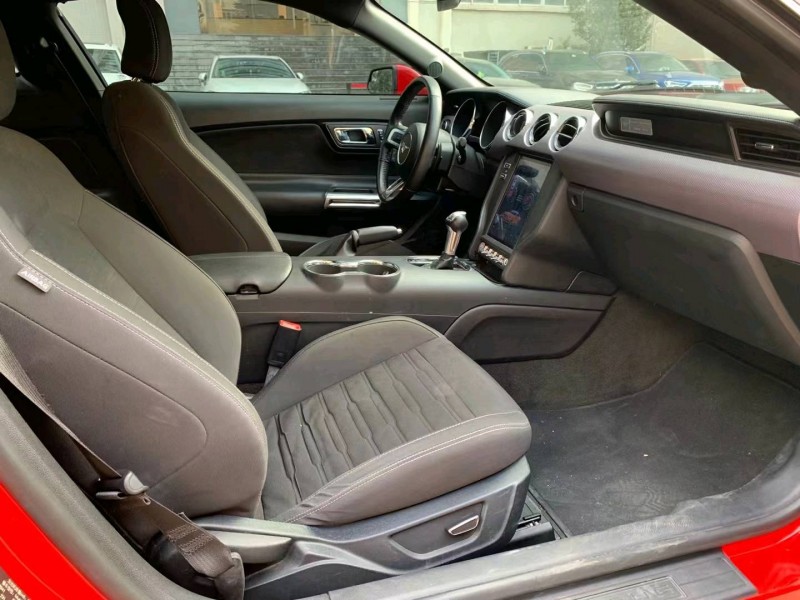 广州16年福特野马4