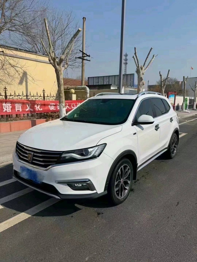 东营17年荣威RX51