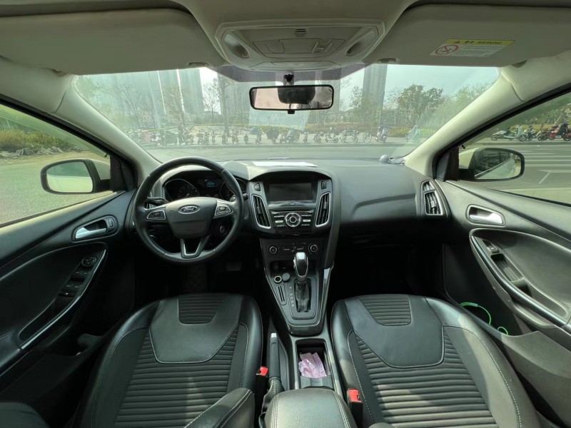 东莞18年福特福克斯8