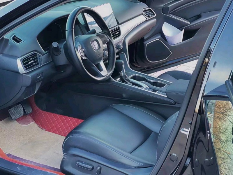 石家庄22年本田雅阁6