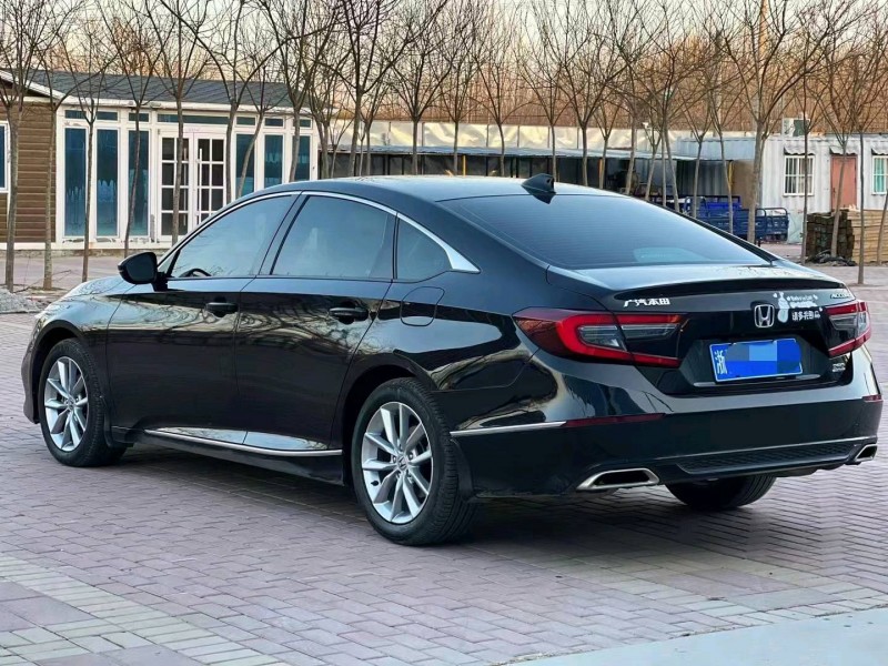 石家庄22年本田雅阁8